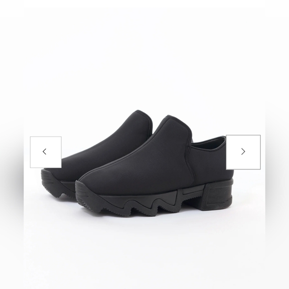 IRI Designed in New York - Picture 6 of 14